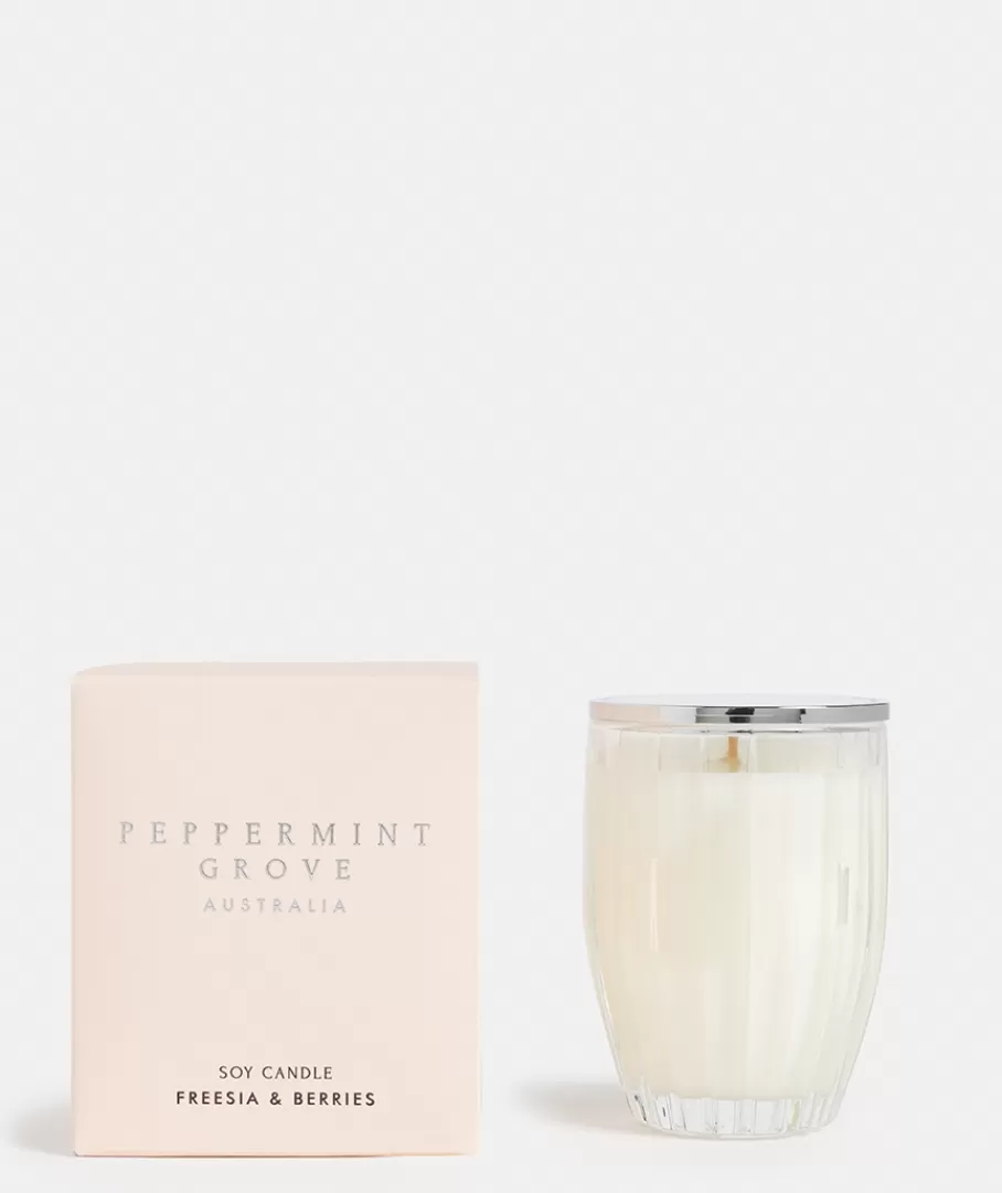 Freesia & Berries Soy Candle-Sussan Best Sale