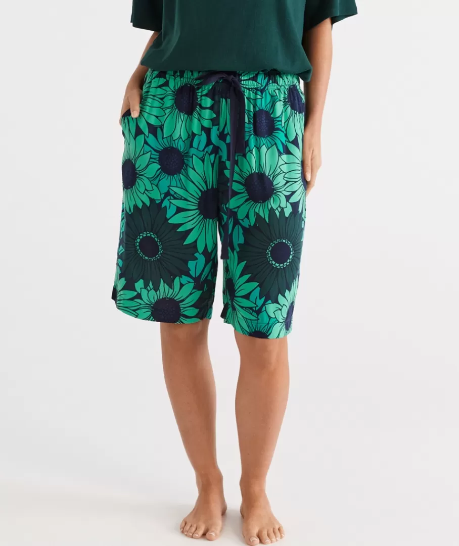 Green Floral Bermuda Shorts-Sussan Fashion